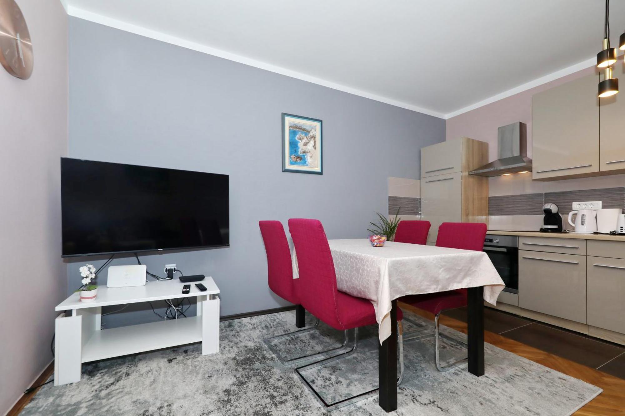 City Apartment Marcela Zadar Bagian luar foto